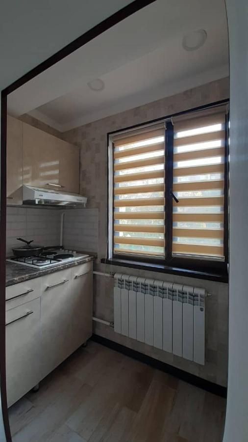 Apartment On Toktogula Bisjkek Eksteriør bilde