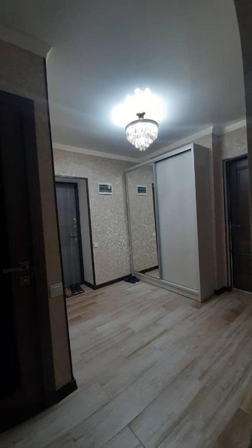 Apartment On Toktogula Bisjkek Eksteriør bilde